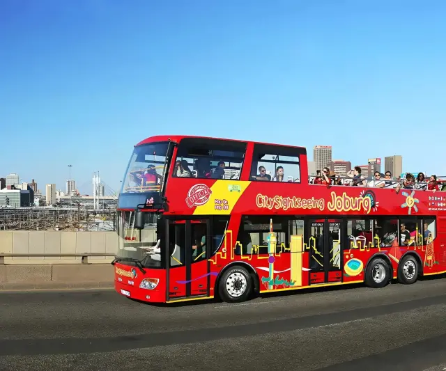 City Sightseeing, Constitution Hill and Apartheid Museum Tour